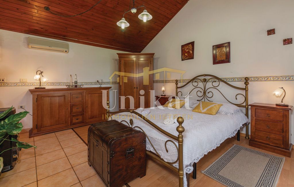 Enonadstropna hiša z wellness prostorom